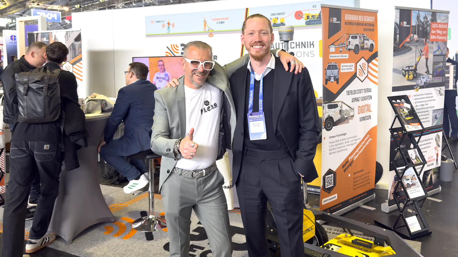 (v.l.) Oliver Daeges (3D Georadar) und Max Erdmann (Vaira) auf den Fiberdays 2025.