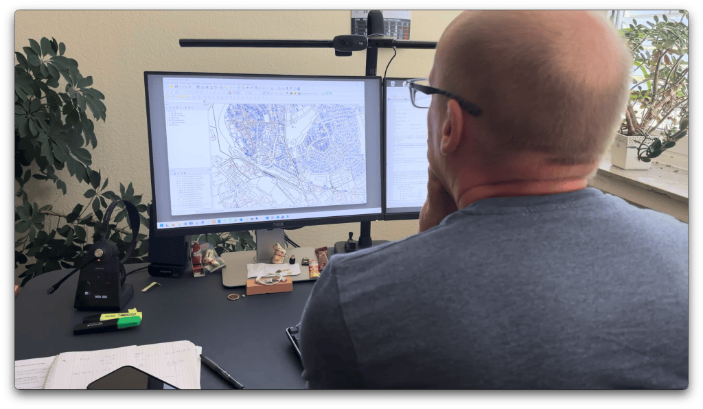 GIS Consult arbeiten mit Vaira und SmallWorld-GIS